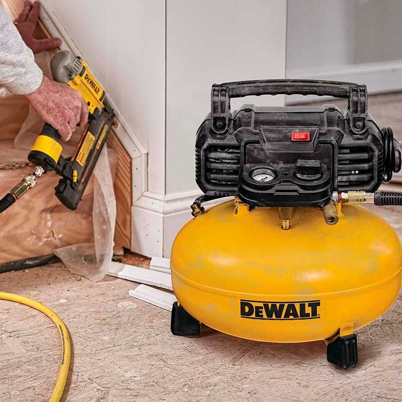 COMPRESOR DE AIRE DEWALT D2002M-WK