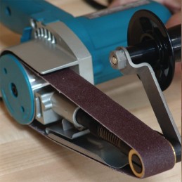 LIJADORA DE BANDA 1-1/8 X 21 PULG MAKITA 9031
