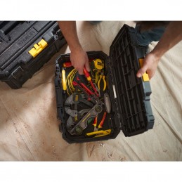 CAJA DE HERRAMIENTAS CON RUEDAS 3 EN 1 STANLEY STST83319-1