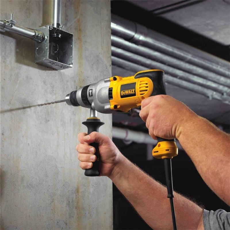 TALADRO PERCUTOR IND 1/2 PULG DEWALT DWD520