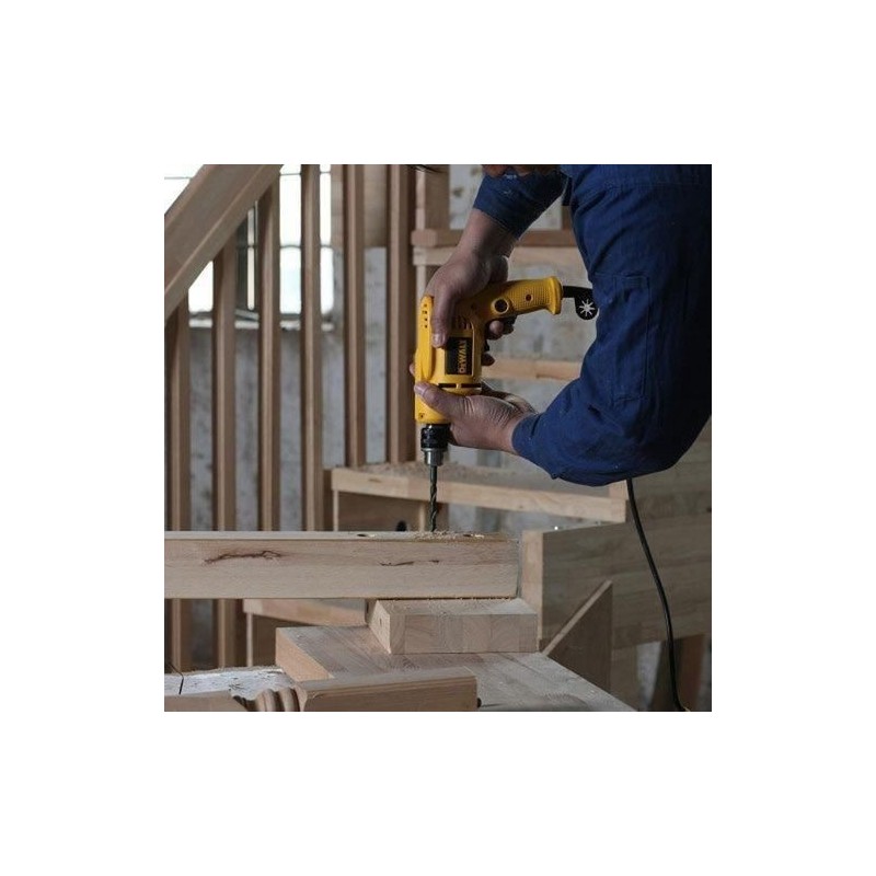 TALADRO DE ROTACIÓN INDUSTRIAL 3/8 PULG DEWALT DWD014-B3