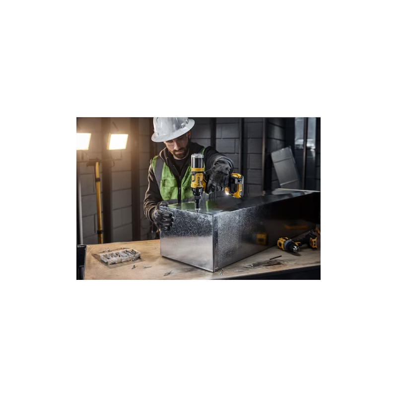Remachadora inalámbrica DeWALT 3/16" Sin Batería 20V DCF403B