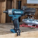 LLAVE DE IMPACTO (1/2") 12V 145N. (INCLUYE 2 BAT 1,5A+CARGADOR) MAKITA