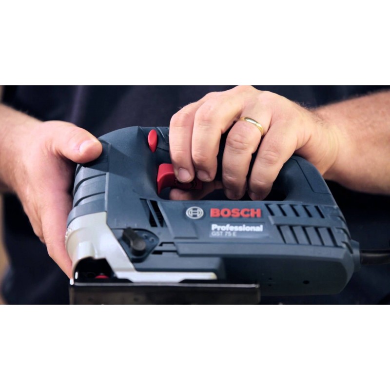SIERRA CALADORA 710W 3100 SPM BOSCH GST 75 E