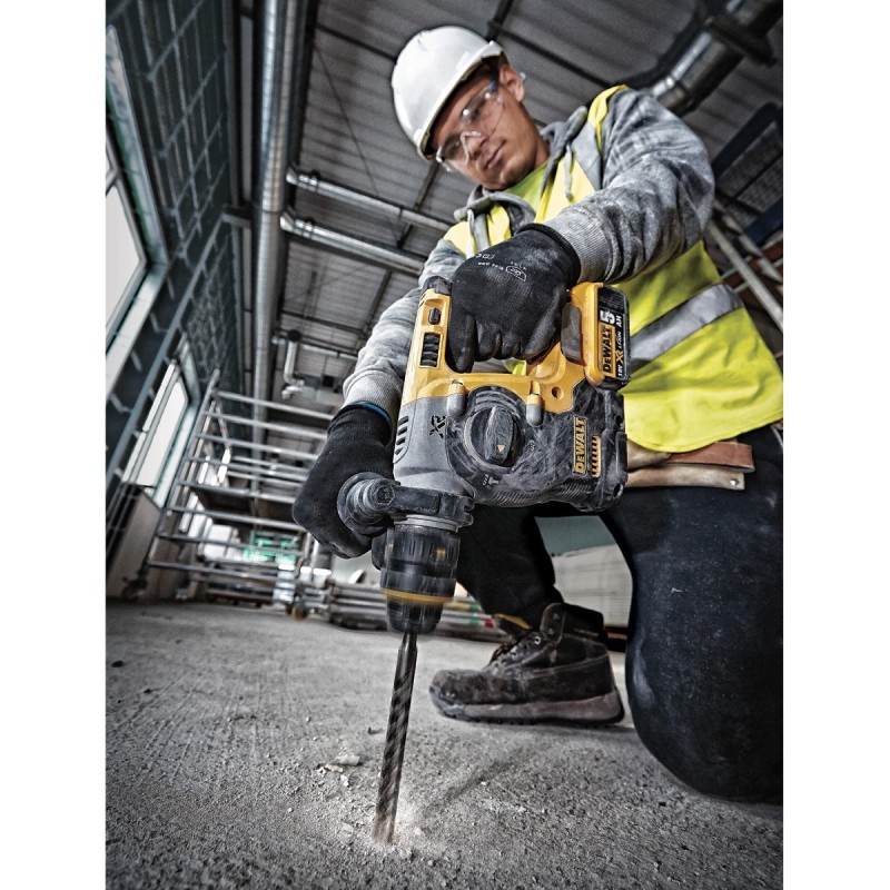 ROTOMARTILLO INALAMB 1 PULG 2.1 J SDS PLUS DEWALT DCH273P2