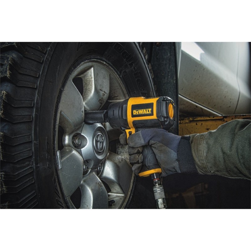 LLAVE DE IMPACTO NEUMÁTICA DE 1/2 DEWALT DWMT70773L