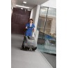 Barredora Aspiradora Manual a Baterias - capacidad 40L. KM 75/40 W BP